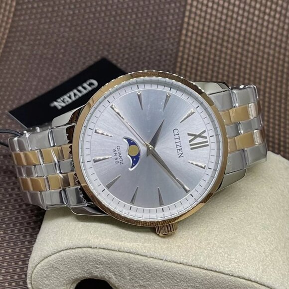 NEW Citizen Quartz Silver Analog Moon Phase Men\'s Watch main image 5